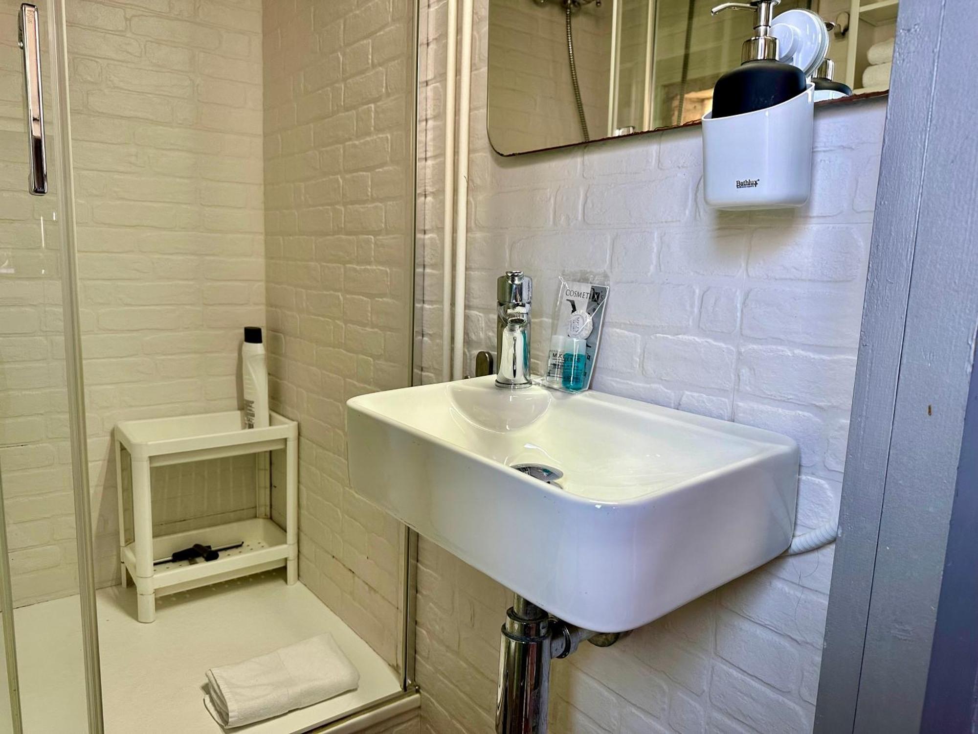 Taulat Loft L Poblenou Beach L Self Check In L Terrace Penthouse Barcelona Buitenkant foto